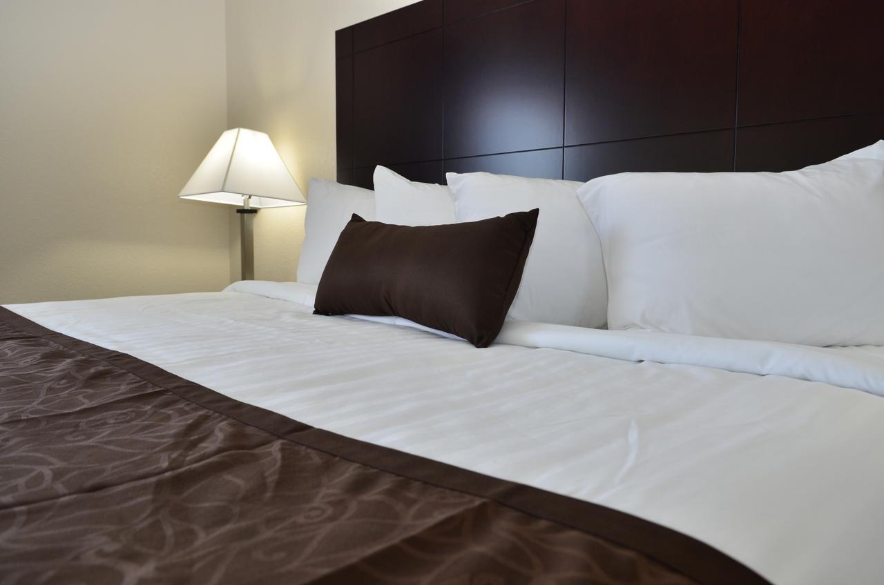 Cornerstone Inn & Suites Oelwein Eksteriør bilde